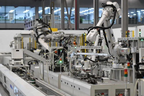 数字长河 杭州AI双创服务的无形浪潮